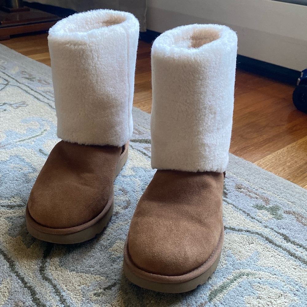 Women’s Ugg boots. Size 8